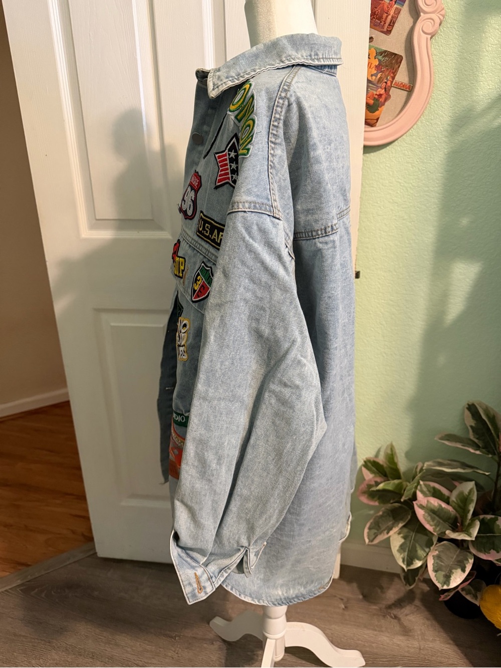 Daisy Light Blue Denim Jacket with Multicolor Patches - Picture 2 of 6